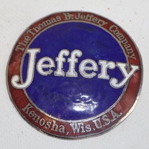 1914-1915 The Thomas B. Jeffery Company, Kenosha, Wis. U.S.A. Jeffery Truck Radiator And Wagon: 2.50 diameter, cloisonne