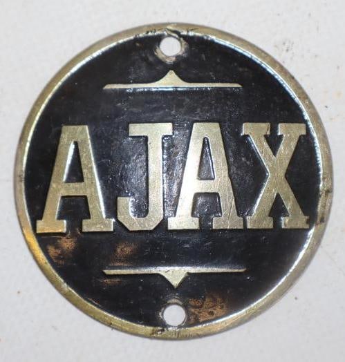 1925-1926 Nash Ajax Hub Emblem Badge: 2.25" diameter
