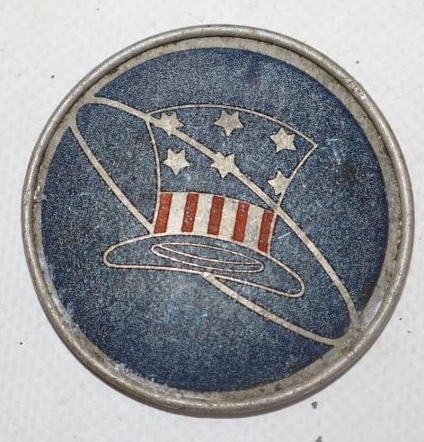 Rickenbocker Hubcap Emblem Badge: 2" diameter