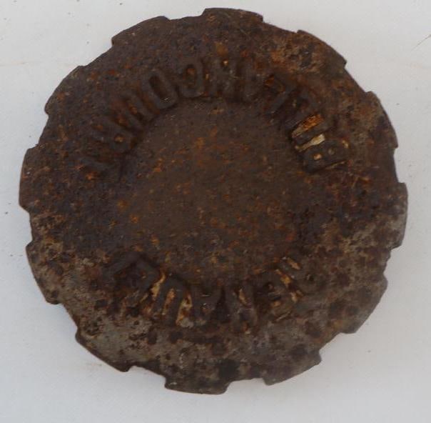 Renault Billancourt Tractor Cast Iron Threaded Hubcap: 7.50" diameter