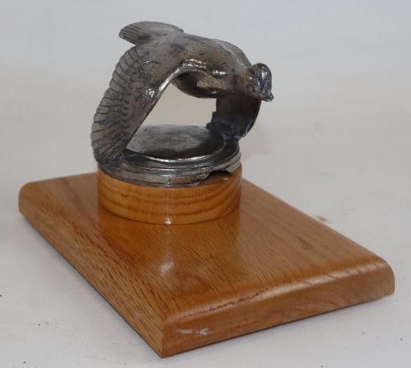 1928-31 Ford Model A Quail Automobile Radiator Mascot Hood Ornament (1 of 3)