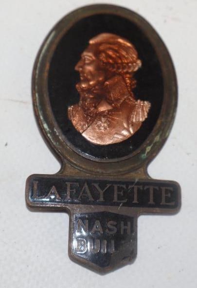 1935-1936 Nash Lafayette Radiator Emblem Badge (1 of 2)