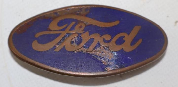 1928-1930 Ford Model A Radiator Emblem Badge (1 of 2)