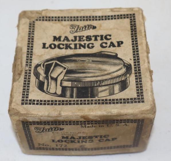 NOS Faith Majestic Locking Radiator Cap (1 of 3)