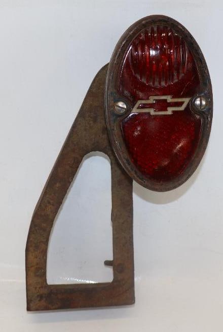 1930 Chevrolet Debossed Glass Tail Light w/Bracket (1 of 3)