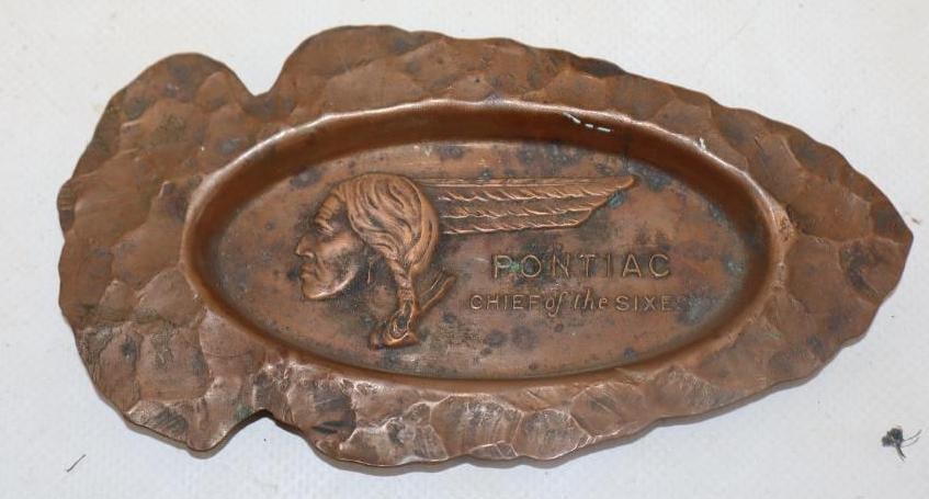 Brass Pontiac Arrow Head Indian Chief Of The Sixes Advertising Ash Tray (1 of 2)