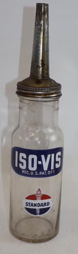 Iso-Vis Standard 1 Quart Oil Bottle (1 of 2)