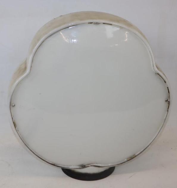 Clover Shaped City Service Glass Body Gas Pump Globe (1 of 4)