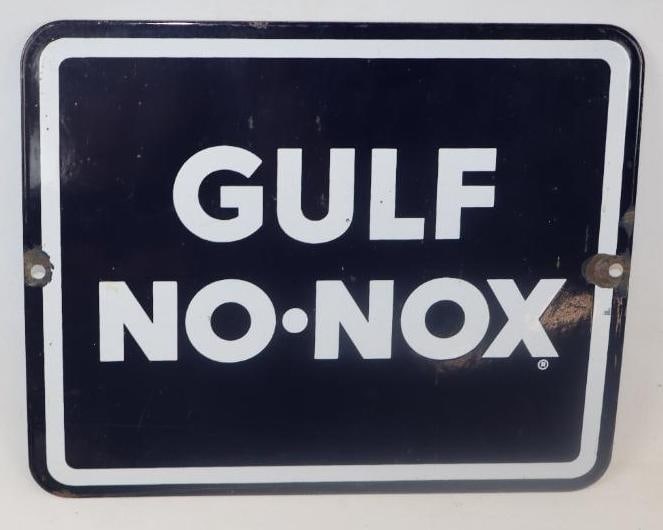 Gulf No-Nox Porcelain Gas Pump Plate: 10 1/2" x 8 1/2"