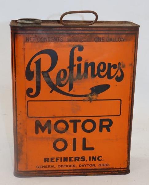 Refiners One Gallon Slim Oil Can: empty missing lid