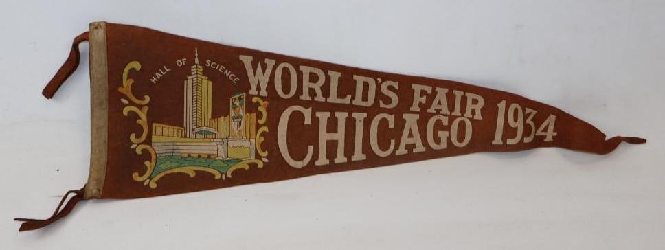 1934 Worlds Fair Chicago Advertising Felt Pennant (1 of 2)