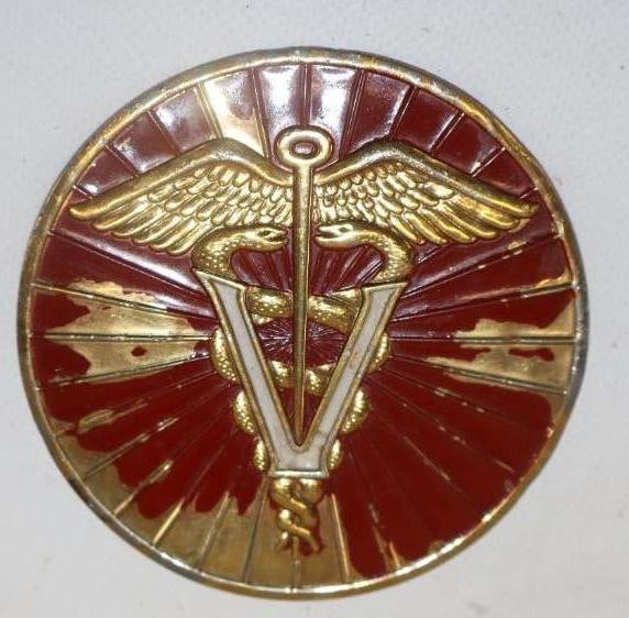 Brass Veterinarian Radiator Emblem Badge: 3.50" diameter