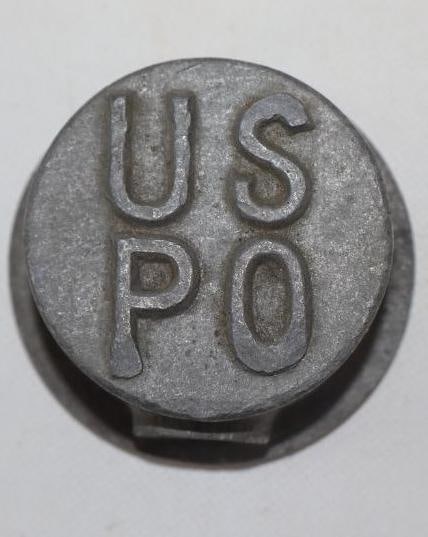 1918 US PO Dehavill British Airplane Hubcap (1 of 2)