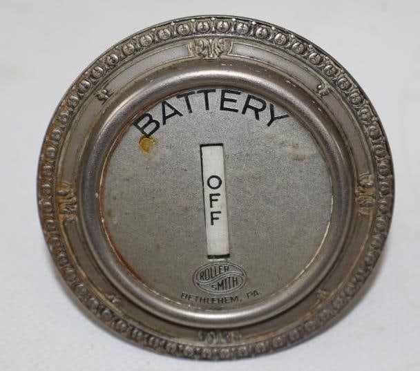 Ornate Roller Smith Battery Indicator Gauge (1 of 2)