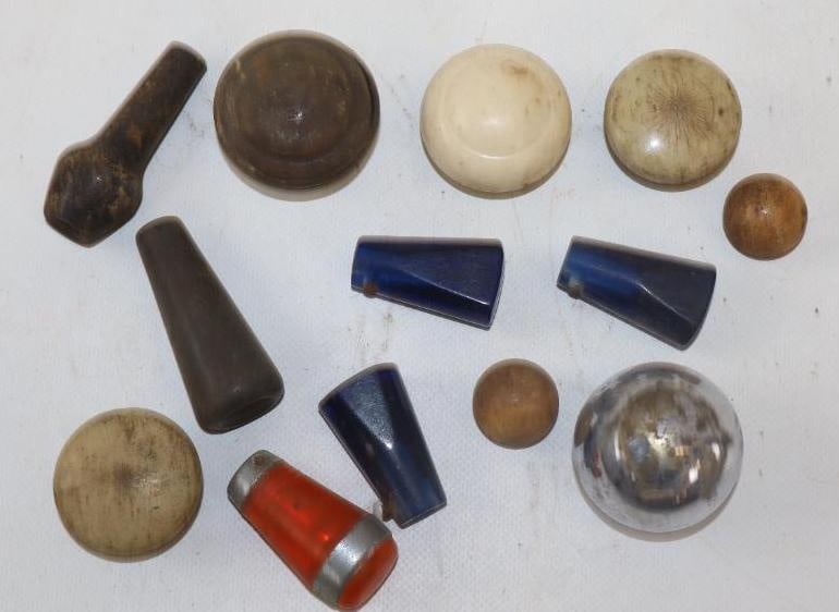 Group of 13 Bakelite Plastic And Metal Automotive Knobs (1 of 4)