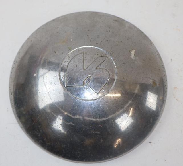 1950's Kaiser Henry J Automobile Hubcap: 7.5" diameter