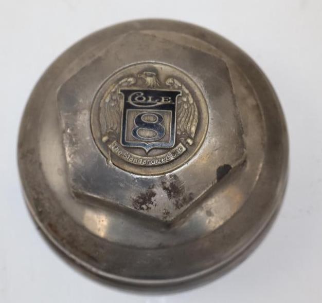 Cloisonne Cole 8 Threaded Automobile Hubcap (1 of 2)