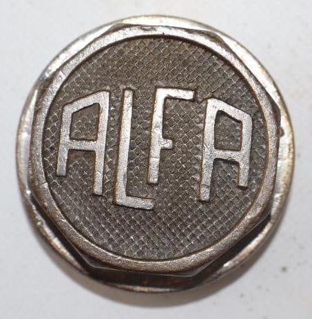 Alfa Automobile Threaded Hubcap: 2.5" diameter