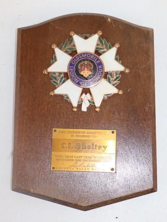 1940 Cloisonne Oldsmobile Legion Of Honour Achievement Award Plack: 6.25" x 9" x 1" mounted on wood