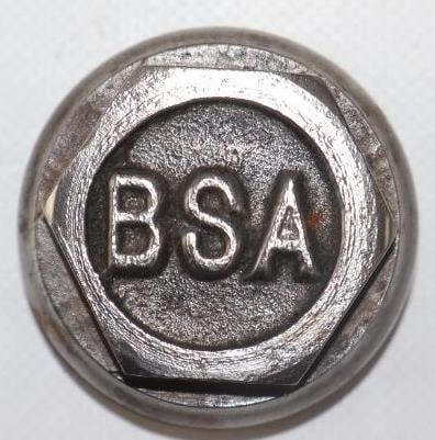 BSA Motorcycle/Sidecar Threaded Hubcap (1 of 2)