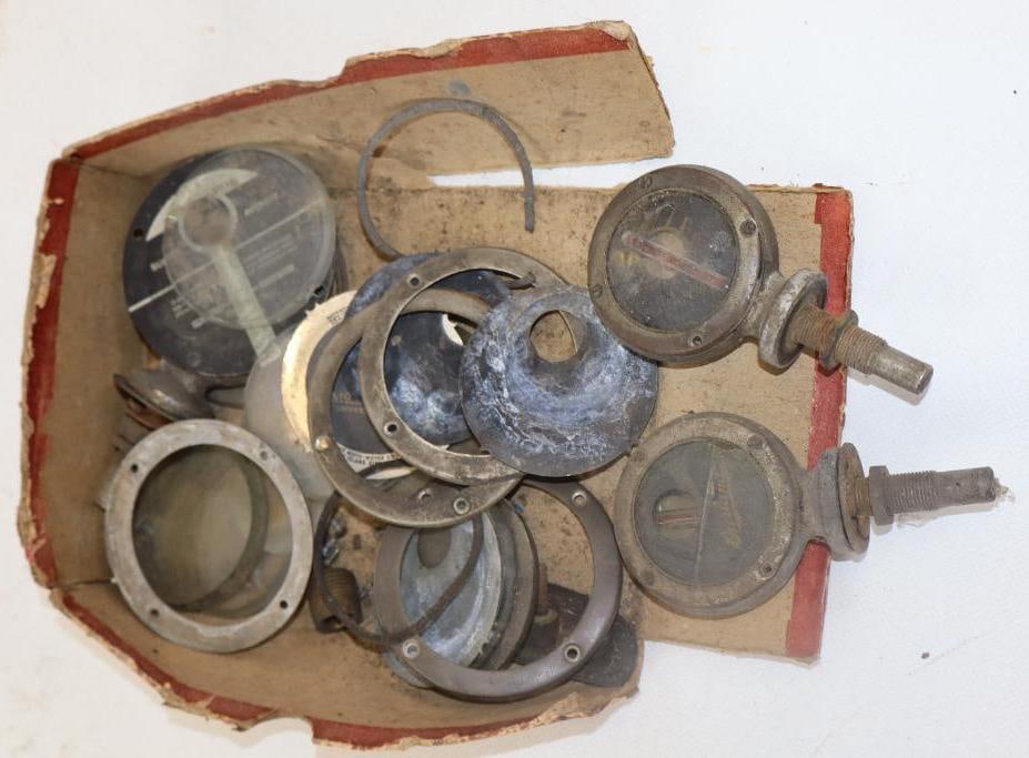 Group of 20 Moto Meter Parts: 4" x 2" x 1" largest