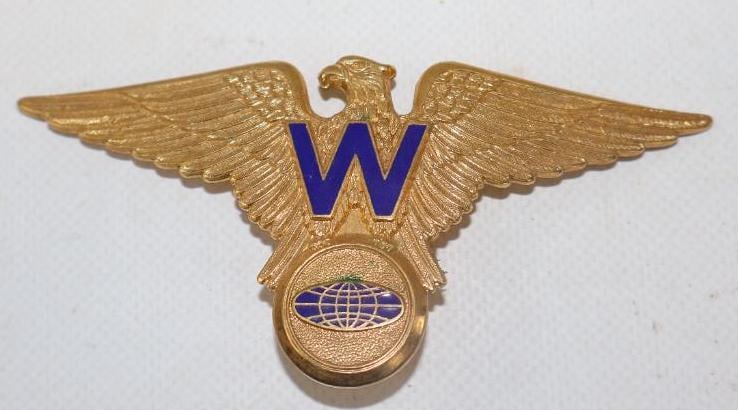 Cloisonne Wackenhut Security Hat Badge (1 of 2)