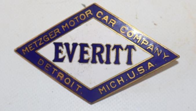 1911-12 Cloisonne Everitt Metzger Motor Car Co. Radiator Emblem Badge: 3.75" x 2.25"