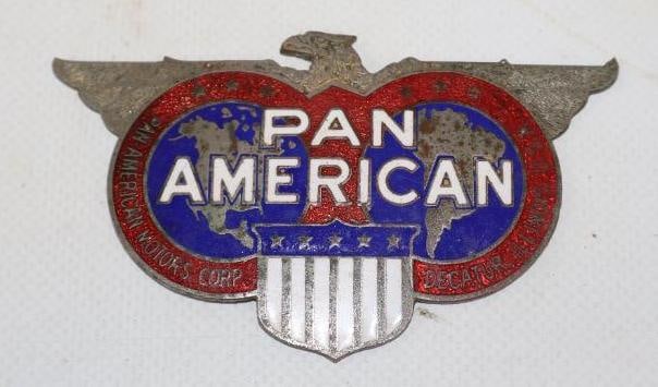 1917-22 Cloisonne Pan American Motor Car Co. Radiator Emblem Badge (1 of 2)