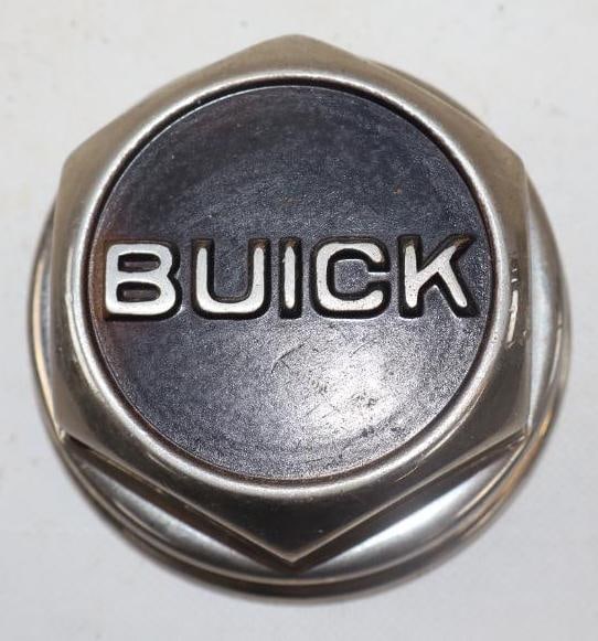 Embossed Buick Automobile Threaded Hubcap (1 of 2)