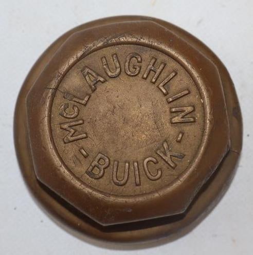 Embossed McLaughlin Buick Canada Brass Automobile Threaded Hubcap (1 of 2)