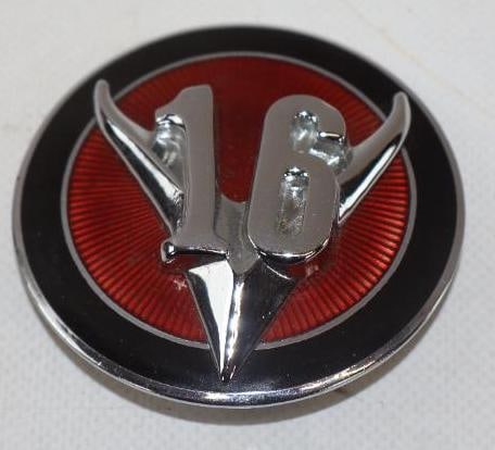 1930 Cadillac V 16 Cloisonne Hub Emblem (1 of 2)