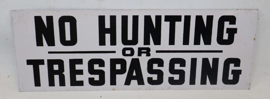 NO HUNTING OR TRESPASSING NEW OLD STOCK TIN SIGN. (1 of 2)