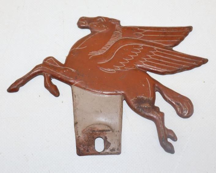 MOBIL PEGASUS EMBOSSED TIN LICENSE PLATE TOPPER. (1 of 2)