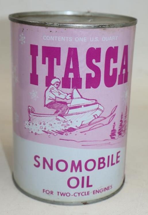 ITASCA SNOMOBILE OIL ONE QUART CAN W/ SNOWMOBILE GRAPHIC. (1 of 2)