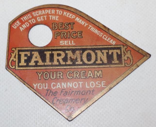 FAIRMONT CREAMERY COMPANY TIN ADVERTISING POT SCRAPER. (1 of 2)