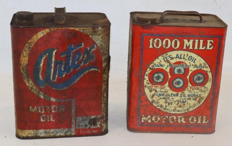Group of 2 Artex And Penn-Glenn 2 Gallon Oil Cans: 256 oz each