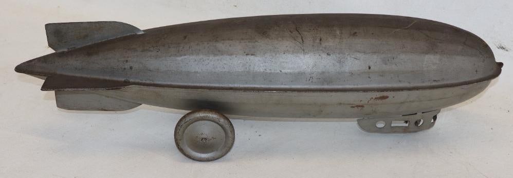 1930-40's Zeppelin Dirigible Blimp Children's Toy (1 of 3)
