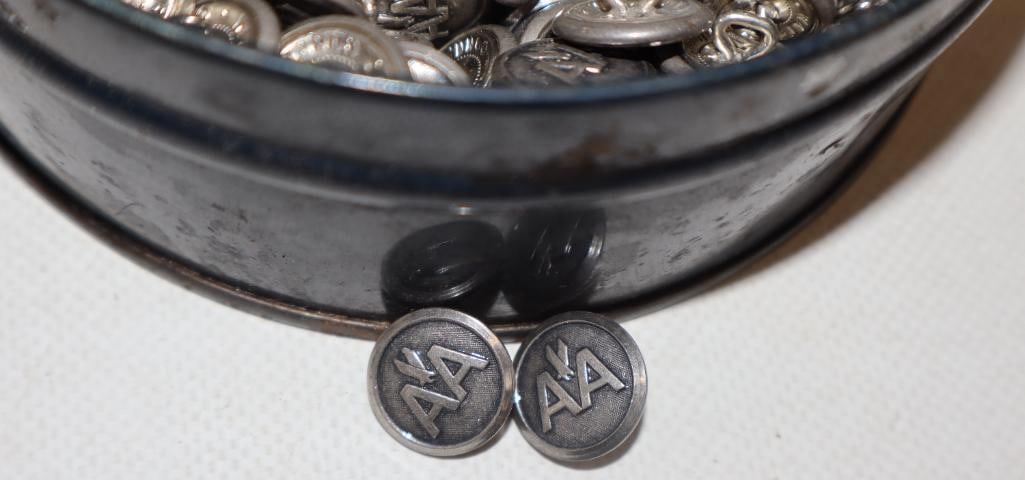 Group of 443 American Airlines Advertising Coat Buttons: .50" diameter