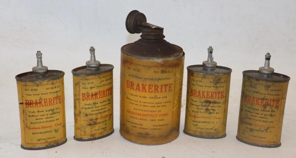 Group of 5 Brakerite Automotive Handy Oiler Cans: 1 Pt. Largest