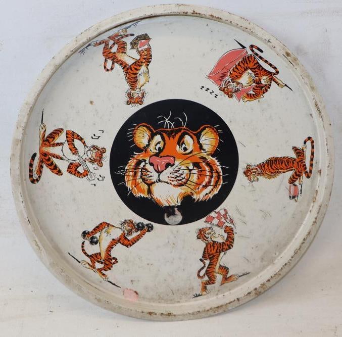 Esso Put Some Tiger In Your Tank Advertising Service Tray (1 of 2)