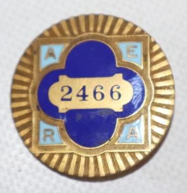 1915 Cloisonne The AERA Railroad Annual Convention Pin Back Badge: 1.25" diameter