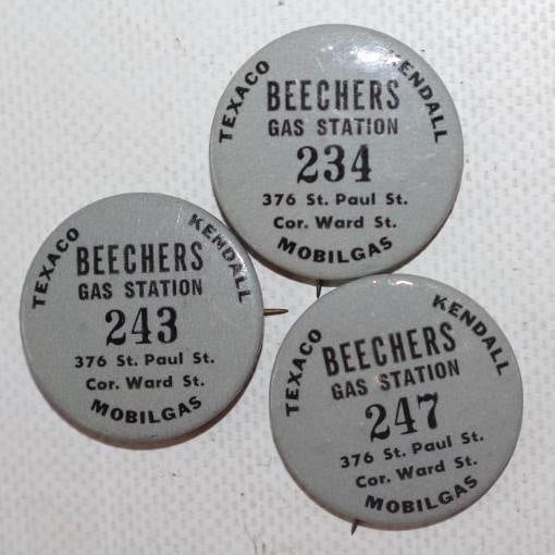 Group of 3 Texaco, Kendall And Mobil Gas Beechers Gas Station Pin Back Badges: 1.25" each