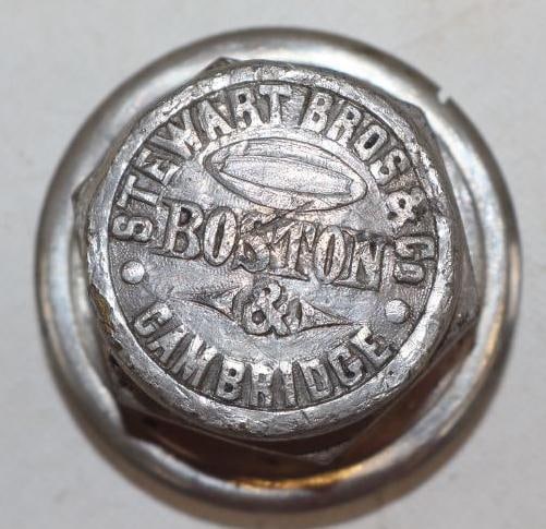 Stewart Bros.  & Co. Boston & Cambridge Brass Threaded Carriage Hubcap (1 of 2)