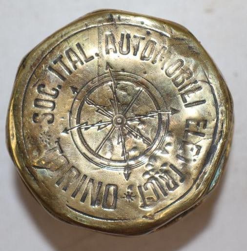 Soc. Ital. Automobile Electric Torino Brass Threaded Carriage Hubcap (1 of 2)