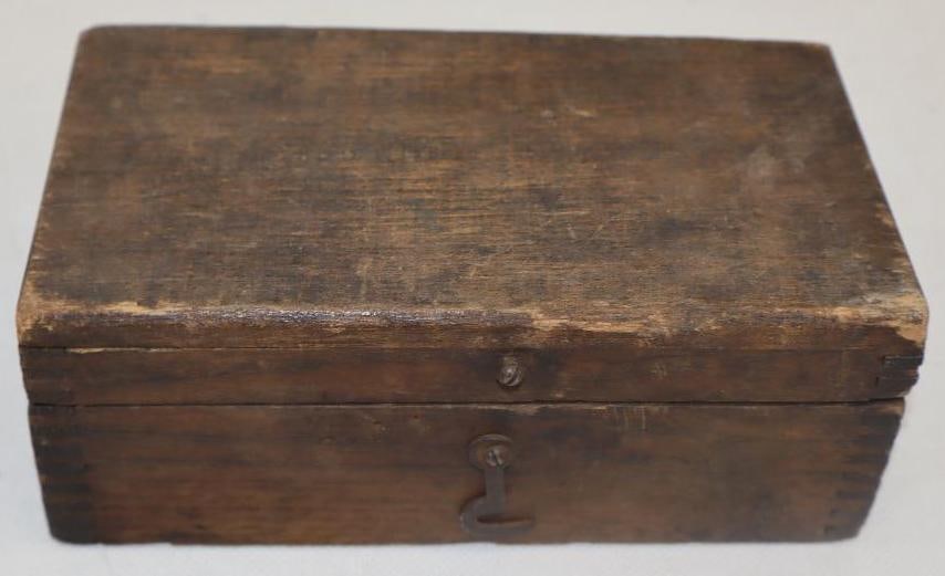 1910 Ford "Mossberg" Socket Tool Set In Original Tool Box (1 of 3)