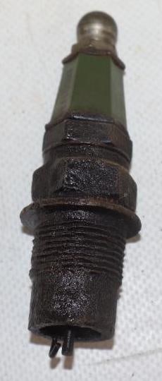 Splitdorf Early Automobile Spark Plug (1 of 3)