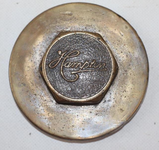 Hampton Brass Threaded Automobile Hubcap: 3.75" diameter