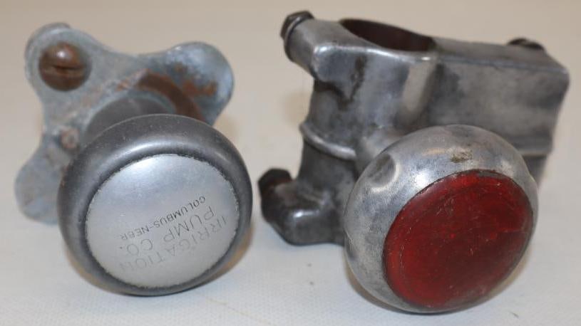 Group of 2 Suicide Steering Wheel Knob (1 of 3)