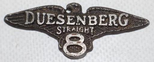 Duesenberg Straight  8 Emblem Badge (1 of 2)