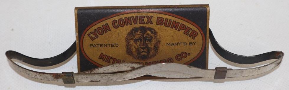 Lyon Convex Bumper Advertising Salesman Sample: 6.50" x 2" x 2"